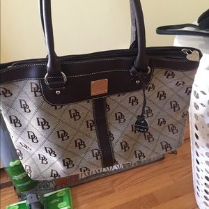 Dooney and Bourke bag